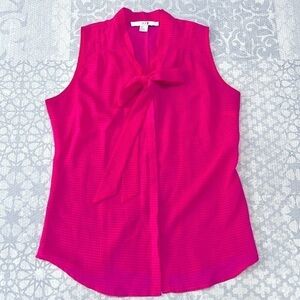 Pink sleeveless blouse tie neck covered buttons fuchsia pink Small